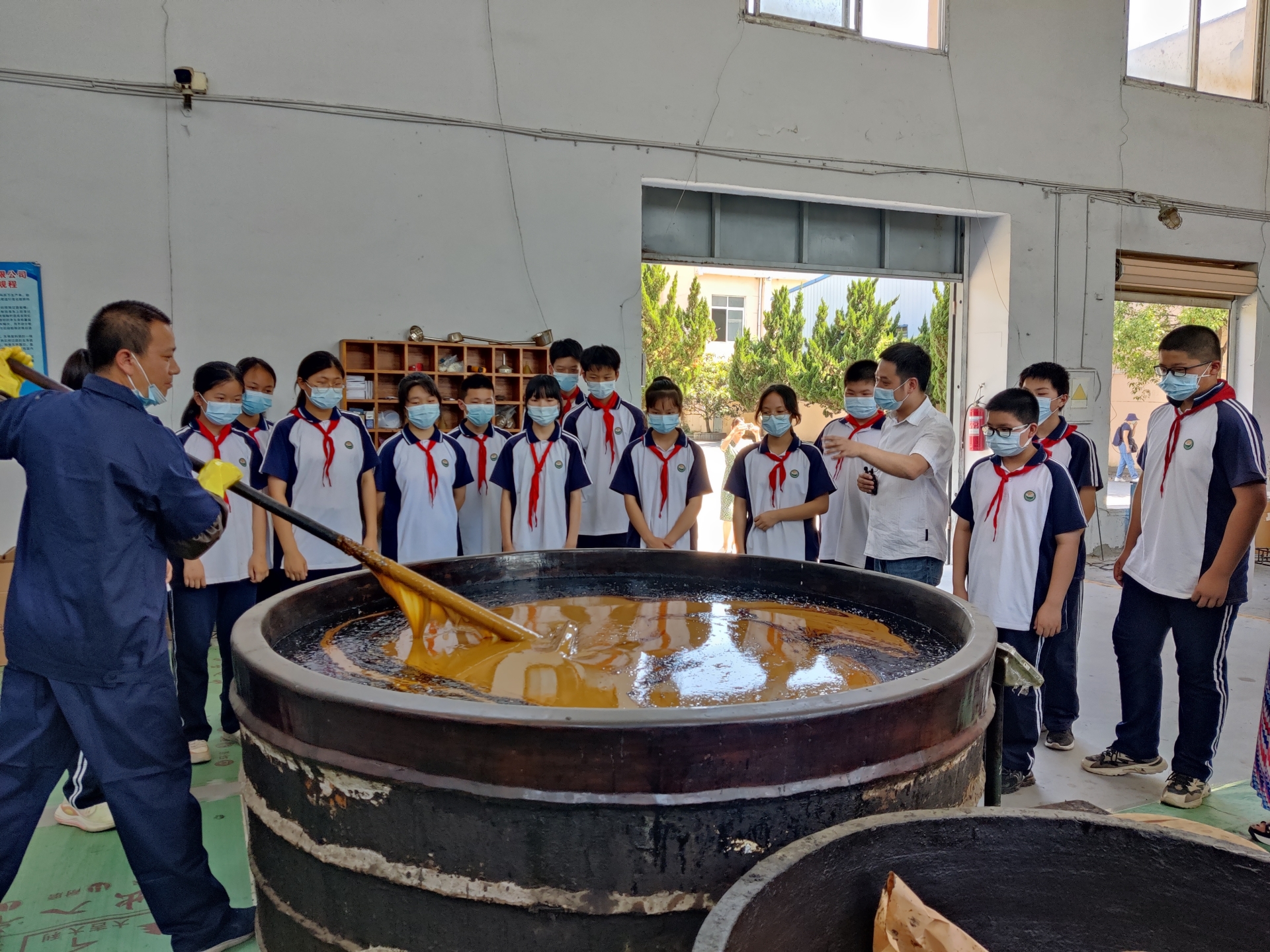 2022年6月15日為新溝鎮(zhèn)中學提供非遺研學活動2.jpg
